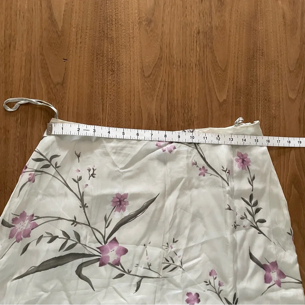 EUC Kate Hill silk skirt size 12P - Picture 3 of 9